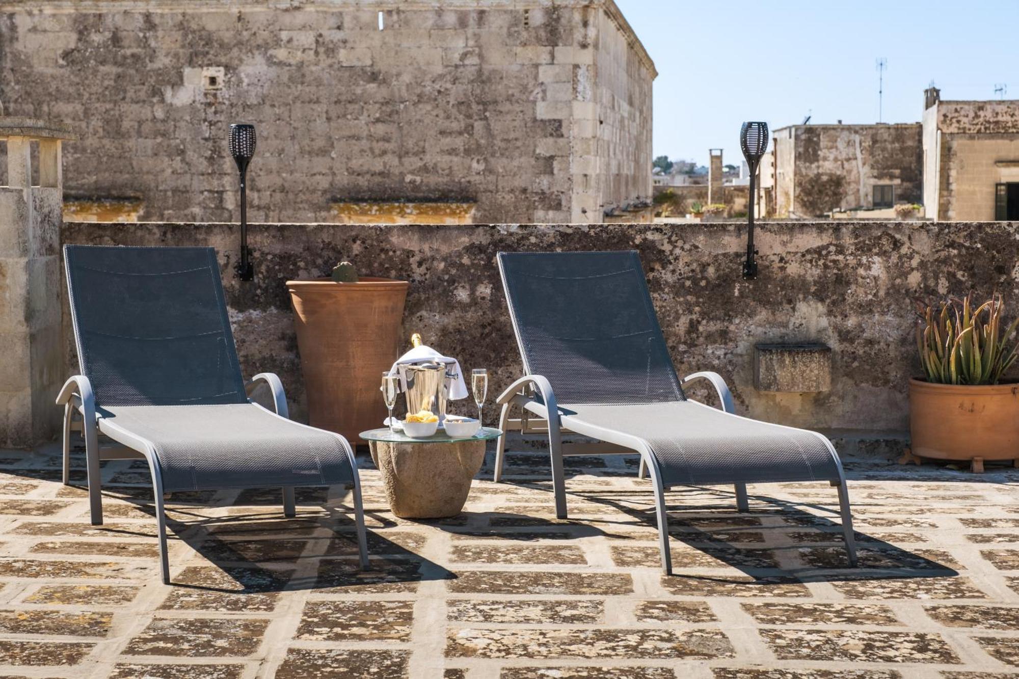 Dimora Del Vescovo Art Boutique Hotel Minervino di Lecce Exterior photo